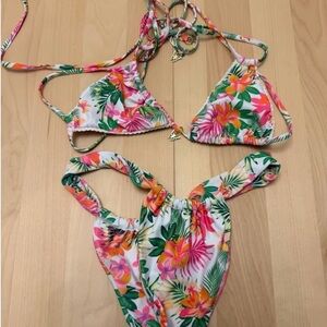 Kulani Kinis Tropical Floral Bikini